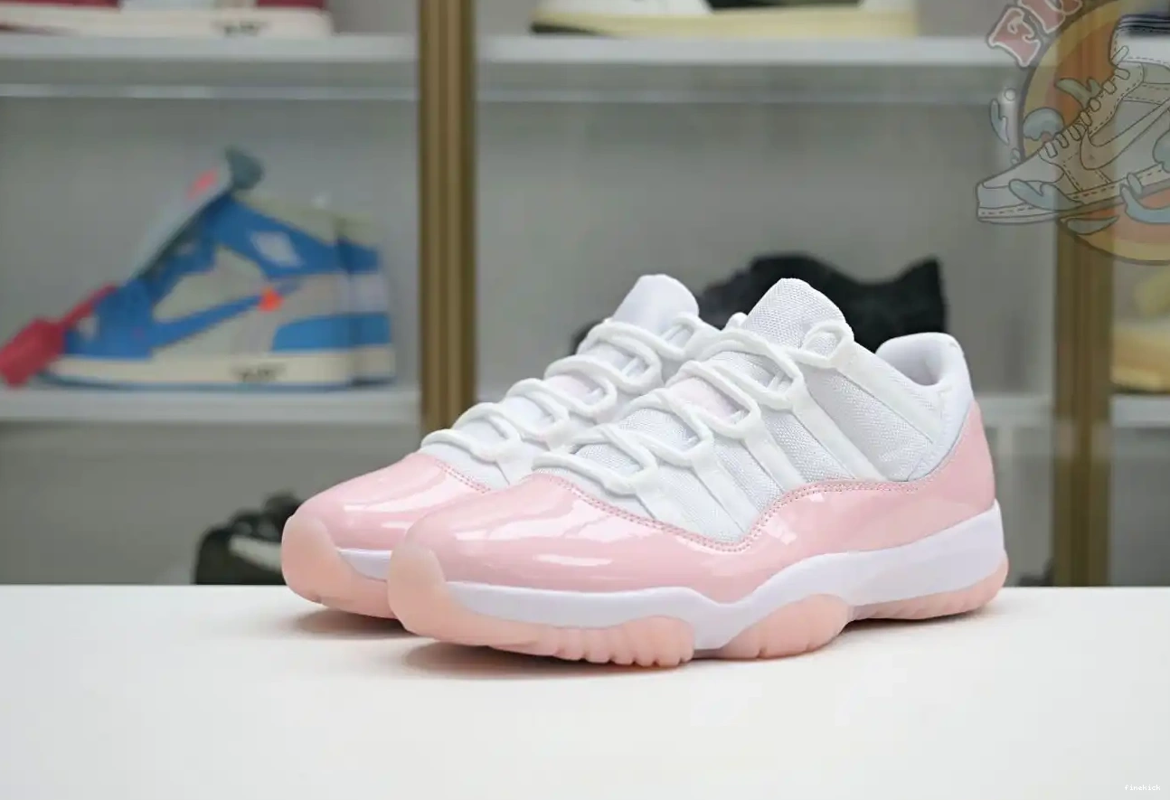 Jordan Air 11 WMNS Low Jordan 0616